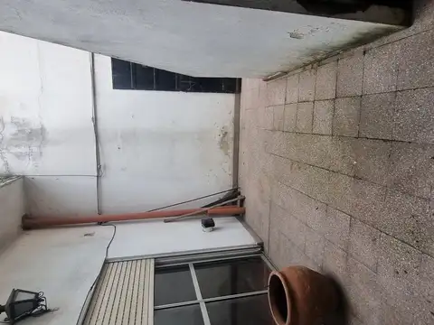 Traful 3400, Piso pb