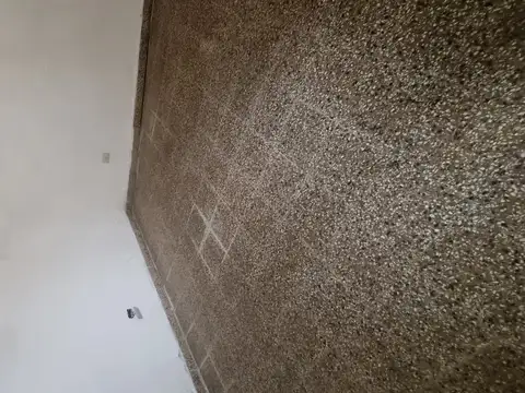 Depto Tipo Casa en Venta 80 años