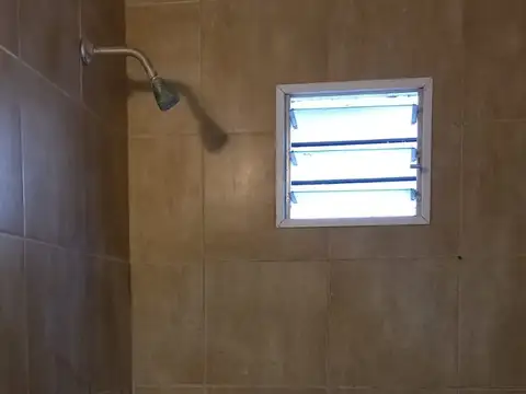 Casa en Alquiler en Centro  - Campana, $ 980.000