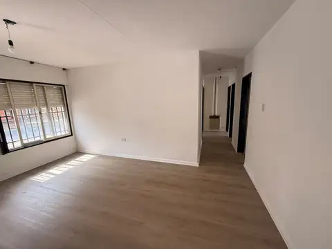 Depto Tipo Casa en Venta de 3 dormitorios