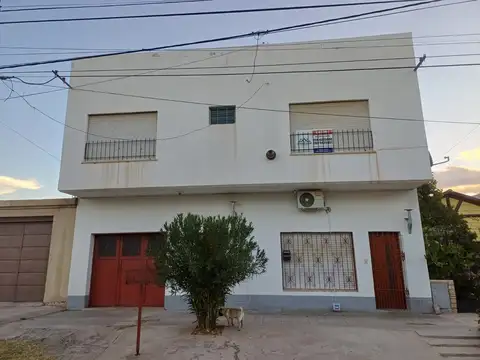 Casa en venta en Villa Manzano