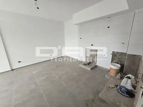 Las Heras 2300, Piso 1