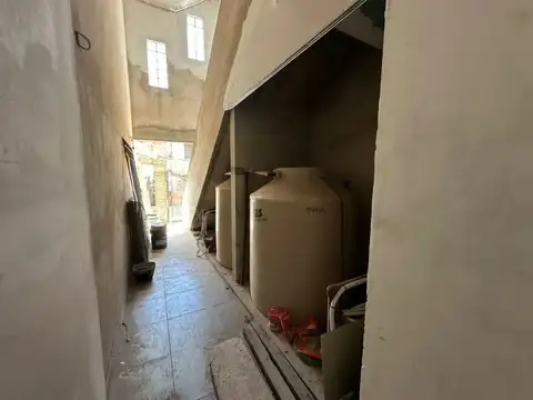 Miguel Angel Mauriño Nº 678 entre Zeballos y Cerrito, Bernal Oeste