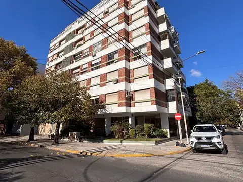 Departamento 3 ambientes con balcon en Venta en Sáenz Peña, Tres de Febrero