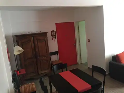 Departamento en Alquiler en Floresta Norte, $ 650.000