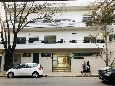 EDIFICIO DE OFICINAS EN BLOCK  1960 m²