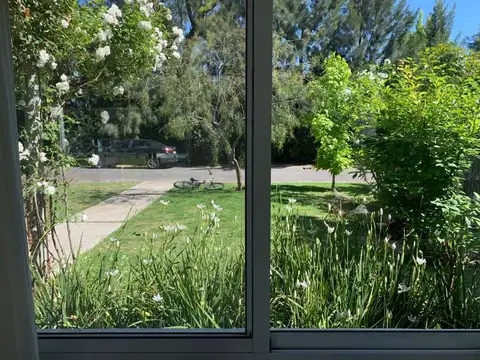 Casa en Alquiler Temporal con 3 cocheras