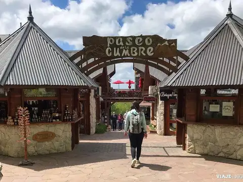 RICARDO ENTRE CALLE NOEMI Y CALLE TULIO