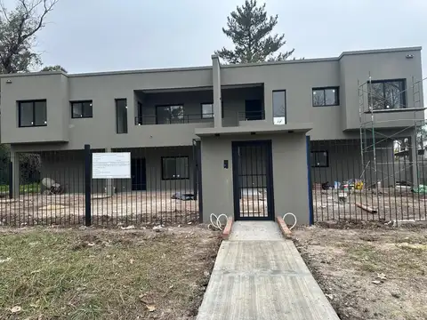 Departamento  en Venta en Montecarlo, Del Viso, Pilar