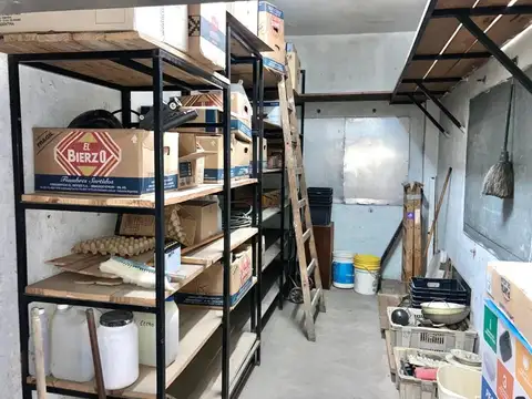 Galpon en Venta 15  mts Fondo