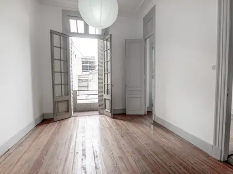 Departamento 5 ambientes con 1 baño