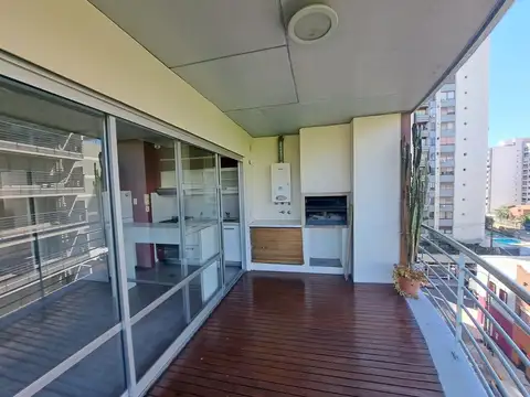 Comandante Rosales 2470 , Piso 5