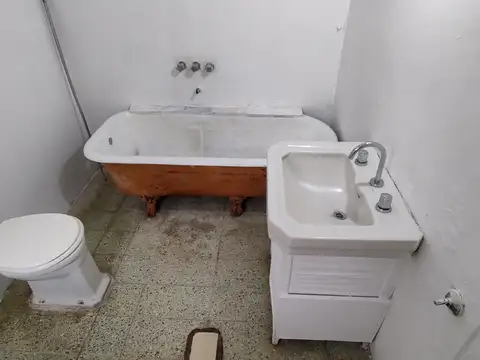 PH de 3 Ambientes con Patio y Jardin