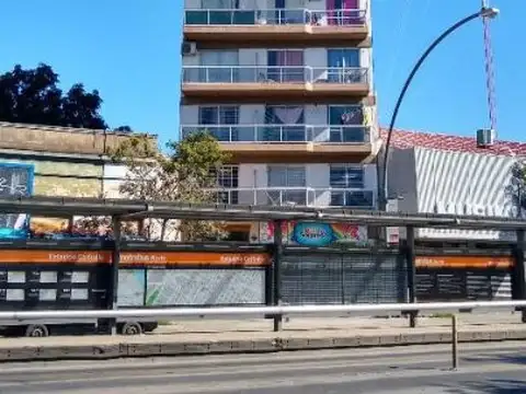 Av. Alberdi y Av. Carballo