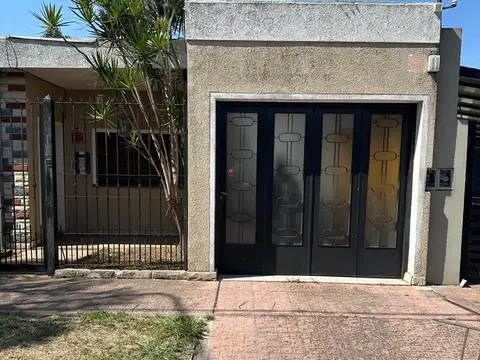 Casa en Alquiler de 3 dormitorios