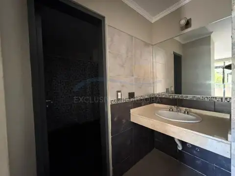 DEPARTAMENTO EN VENTA VILLA CARLOS PAZ LA MEJOR ZONA Y CON COCHERA 