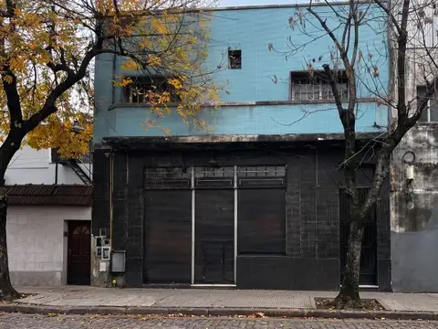 VENTA PH 5 AMB BARRACAS CON LOCAL, PATIO Y TERRAZA