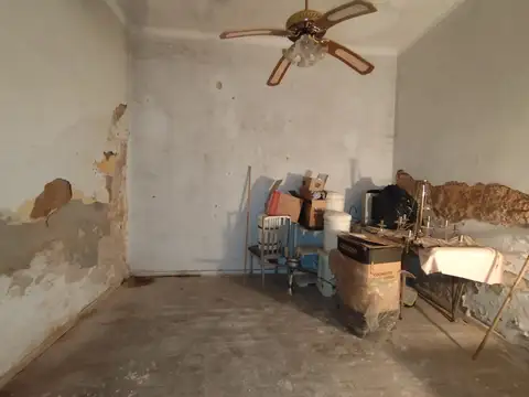 Depto Tipo Casa en Venta 46 años