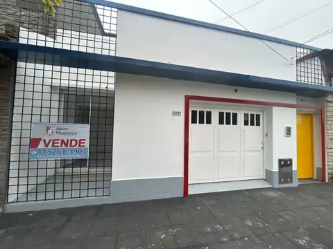 VENTA  PH TIPO CASA 4 AMB-PATIO-COCHERA-MUÑIZ