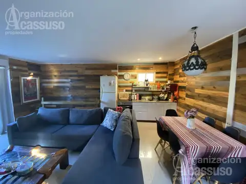 Depto Tipo Casa en Venta al Este