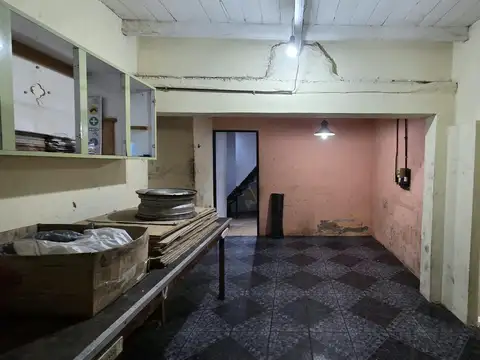 Depto Tipo Casa en Venta 60 años