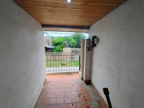 Depto Tipo Casa en Alquiler al Oeste