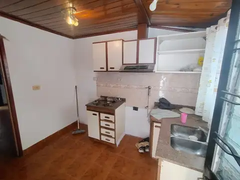 Depto Tipo Casa en Alquiler de 2 dormitorios