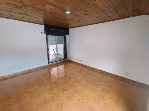 Depto Tipo Casa en Alquiler al Oeste