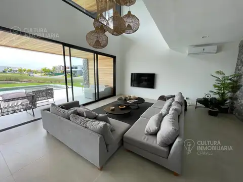 VENTA CASA PUERTOS DEL LAGO 6 AMBIENTES CON PILETA