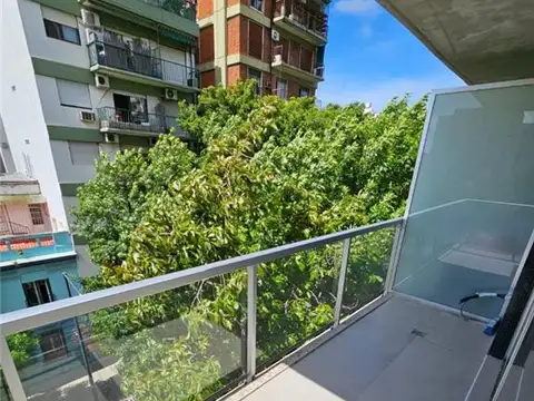 Manuela Pedraza 2300, Piso 2