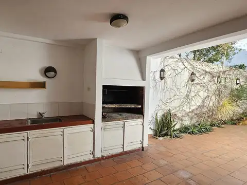 Depto Tipo Casa en Alquiler en Nuñez, USD 2.000