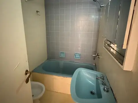 DEPARTAMENTO 4 AMBIENTES CON ESCRITORIO