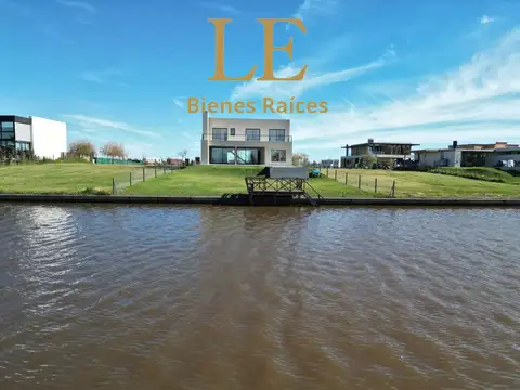 Venta Casa El Naudir al Rio
