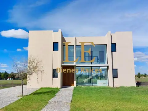 Casa en Venta en El Naudir, USD 490.000