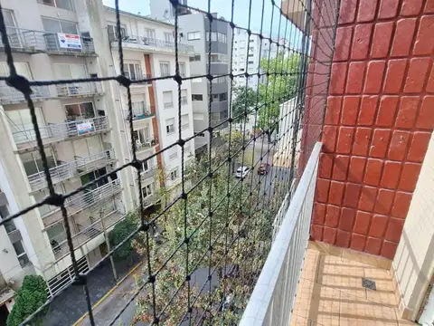 Falucho 2200