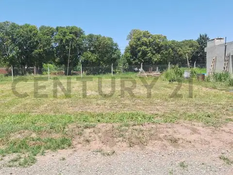 Terreno en Venta en Villa Esquiu, USD 20.000