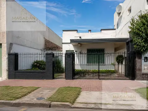 Galpon en Alquiler en Ramos Mejia, $ 1.000.000