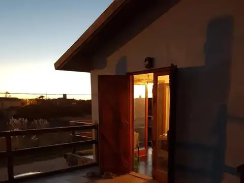 Casa en venta - 2 Dormitorios 2 Baños - Mar de Cobo