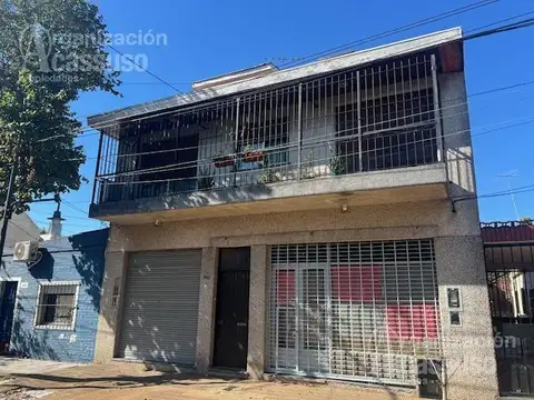 Casa en  Venta local beccar