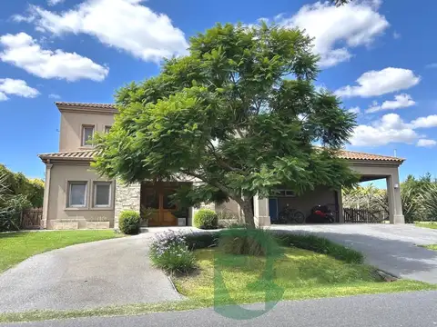 Venta Casa 5 amb.Lote 980mt.Barrio Cerrado Bella Vista Chico