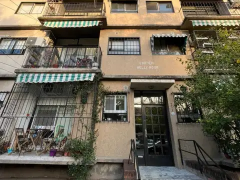 Av. Ricardo Balbin 2700, Piso 1