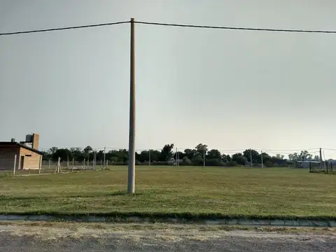 Terreno en Venta en Oliveros, USD 21.000