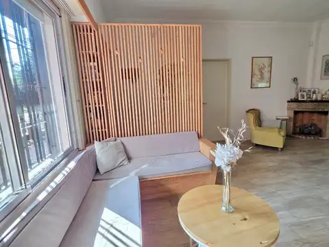 Casa en Venta en Villa Adelina, USD 275.000
