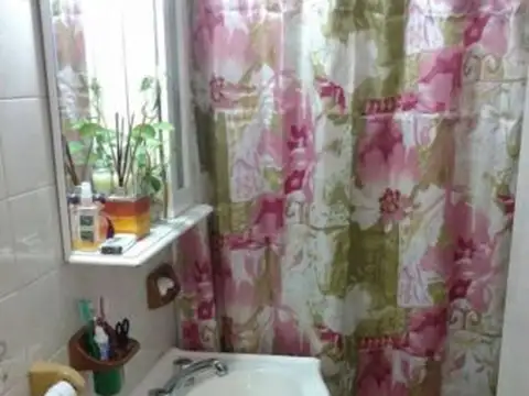 Depto Tipo Casa 3 ambientes con 1 baño