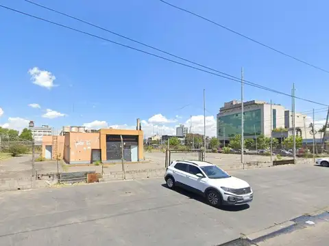 Terreno en Venta 73  mts Fondo