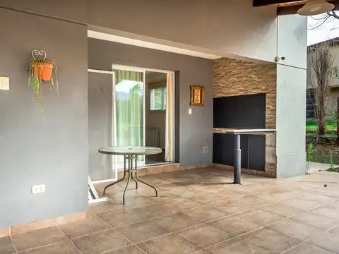 Casa en Venta en La Silleta, USD 210.000