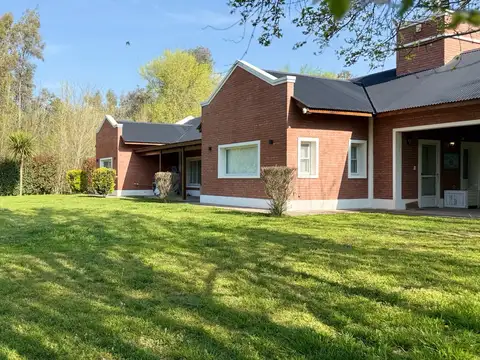 Casa en Venta en Salvador María, USD 198.000