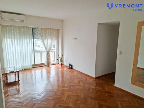 Avda. Pueyrredón al 1300