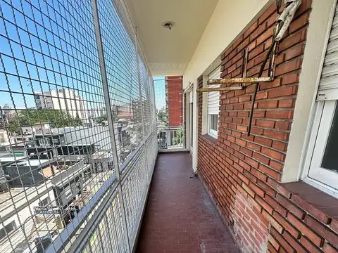 Departamento en Alquiler en Lanús Este, $ 800.000