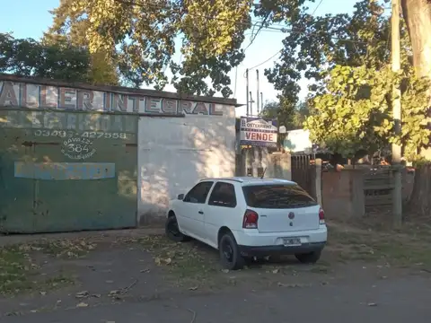 EN VENTA GALPON CON COMPLEJO DE DOS DEPARTAMENTOS 